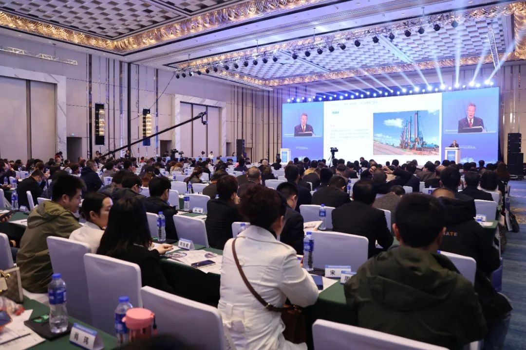 何清华：走“双循环”路路 勇攀造作业世界高地