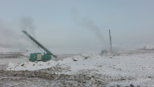就算雪窖冰天，万丈玄冰，他们仍旧创造事业