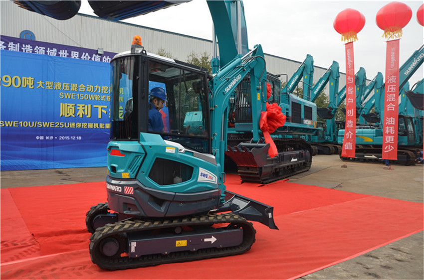 新品下线&精品批量上市：3499拉斯维加斯线路智能“组合拳”逆势出击