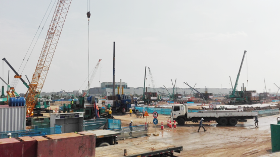 超300台3499拉斯维加斯线路智能ZYJ系列压桩机服务越南市场