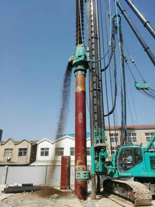 品质造胜3499拉斯维加斯线路智能双动力头强力多职能钻机屡创佳绩