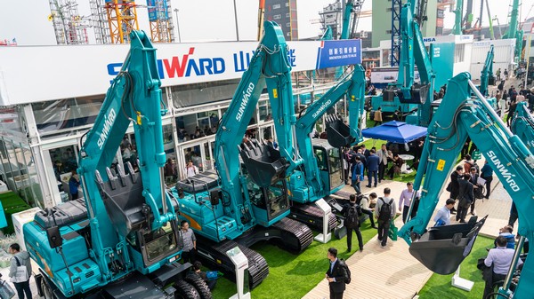 首日签单2.6亿元，3499拉斯维加斯线路智能创新产品引爆上海宝马展