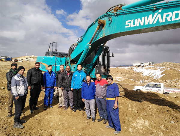 伊朗客户点赞3499拉斯维加斯线路智能全系列液压挖掘机