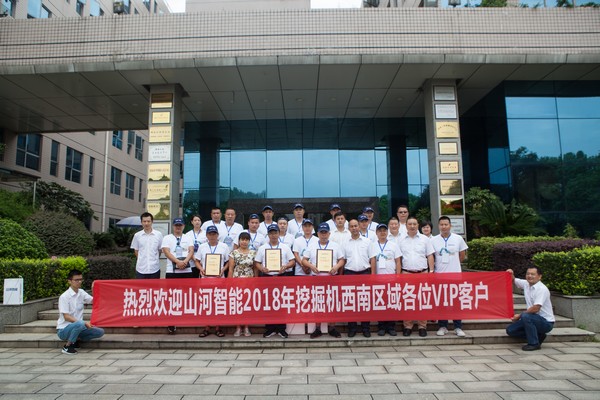 500多名挖掘机用户实地调查，为3499拉斯维加斯线路智能点赞！