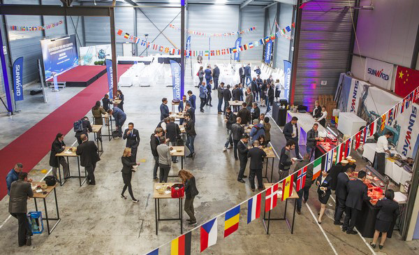 3499拉斯维加斯线路智能隆沉进行2017年欧洲经销商大会