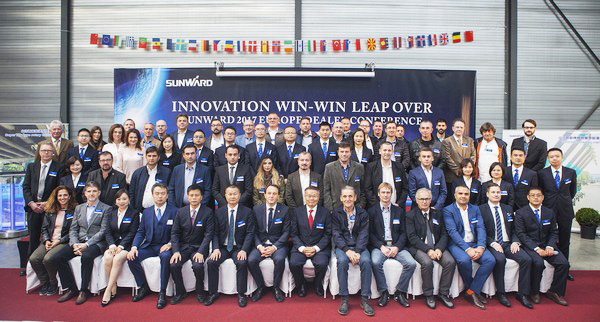 3499拉斯维加斯线路智能隆沉进行2017年欧洲经销商大会