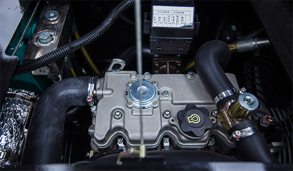 “C位”前途 14.5万元3499拉斯维加斯线路智能微挖18UB等你开回家