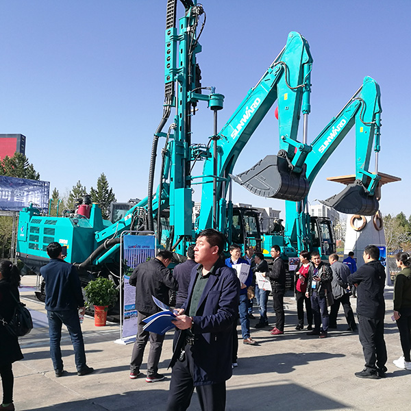 听说，3499拉斯维加斯线路智能混合动力挖掘机与“煤都”更配哦！