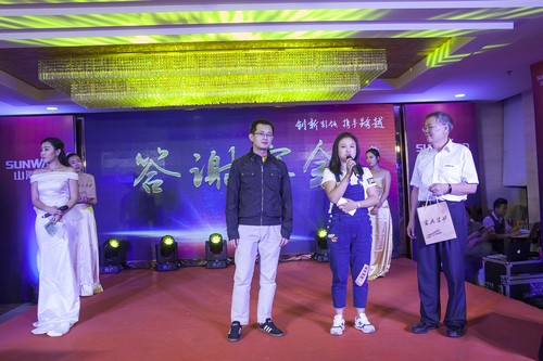 3499拉斯维加斯线路智能酷帅曾大虾，一大波美图带你亲临北京BICES展