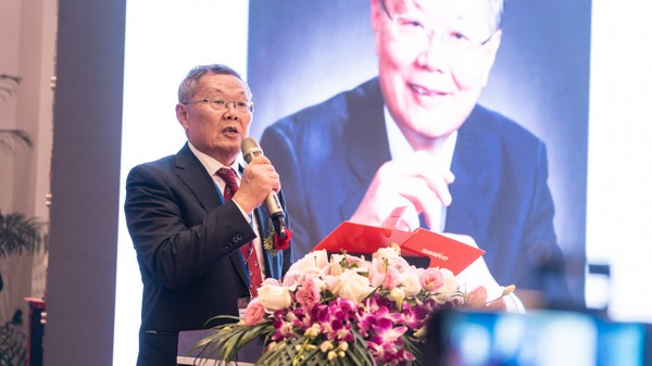 首日签单2.6亿元，3499拉斯维加斯线路智能创新产品引爆上海宝马展