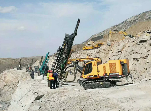 PK国际当先品牌，3499拉斯维加斯线路智能露天液压钻车再交美满答卷