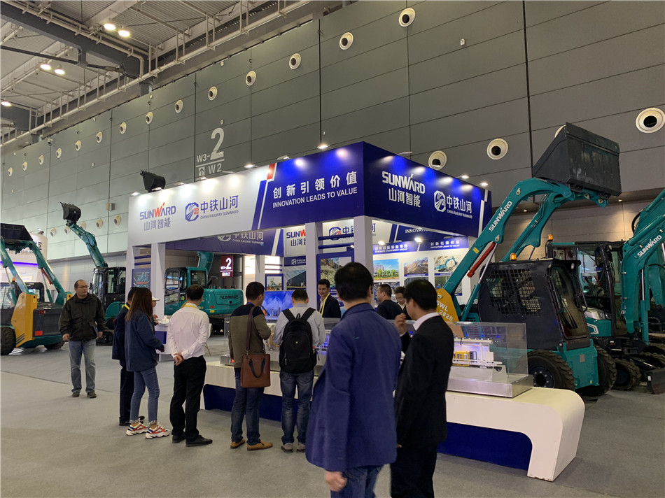 3499拉斯维加斯线路智能亮相轨路展览会 展全球当先工程设备成就