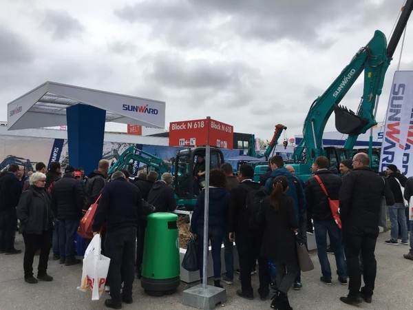 向世界展示中国“智造”魅力，3499拉斯维加斯线路智能携创新阵容闪灼德国宝马展