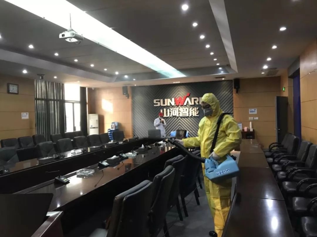 抗疫情，3499拉斯维加斯线路智能党委勇担任