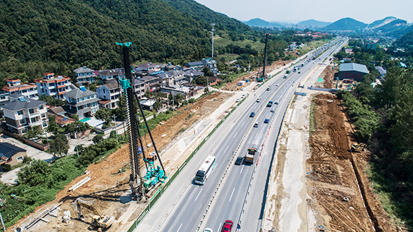 高效又环保，说的就是SWSD双动力头强力多职能钻机