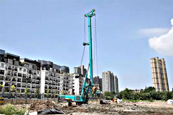 把“伴侣圈”“搬”到现场，交机“玩出”新创意!