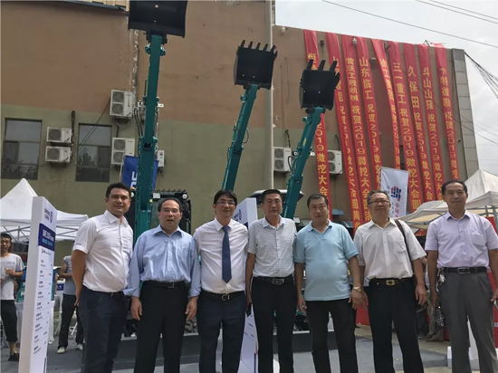 【幼身板 大作为】3499拉斯维加斯线路智能燃爆2019微挖大会