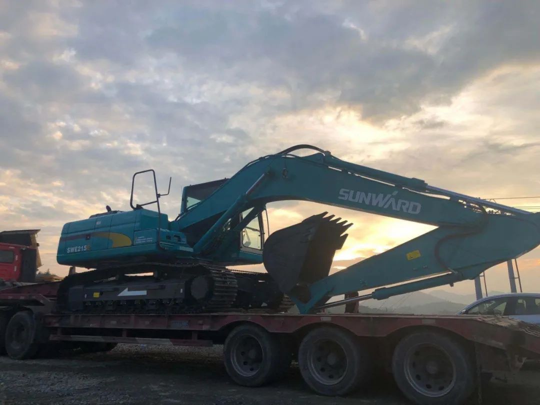 常益长高铁复工，网红“幼蓝”来助忙