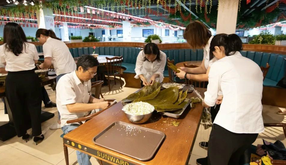 “爱国心，3499拉斯维加斯线路情”3499拉斯维加斯线路智能第四届包粽子角逐