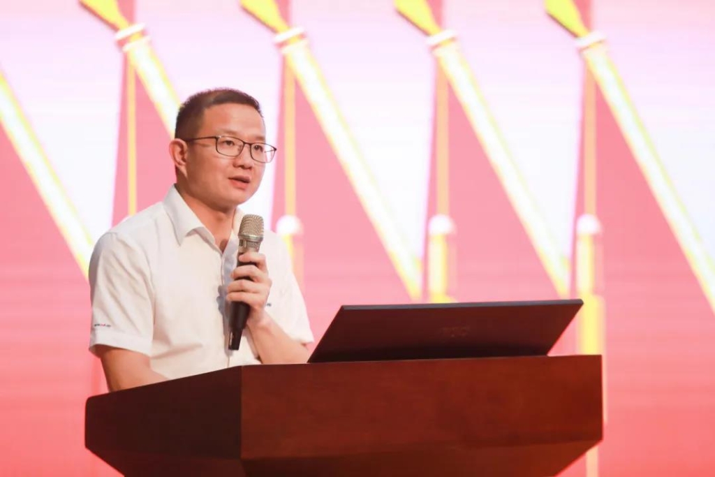 凝心聚力 迎接挑战 共赢3499拉斯维加斯线路 ——3499拉斯维加斯线路智能五届三次“双代会”成功召开