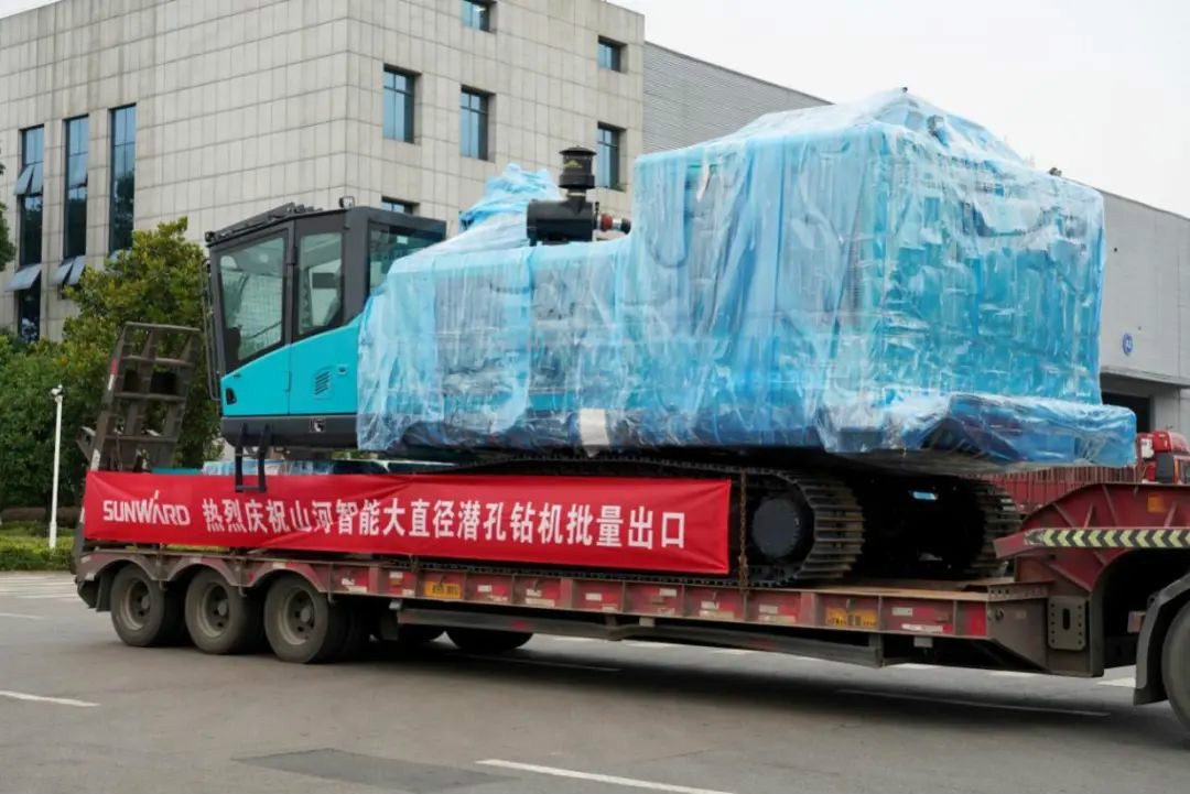 3499拉斯维加斯线路智能大孔径凿岩设备批量出口中东