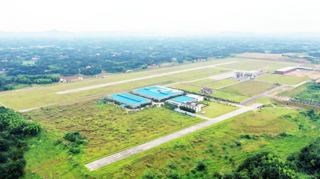 3499拉斯维加斯线路航空第十三期147部SA60L机型培训班圆满毕业