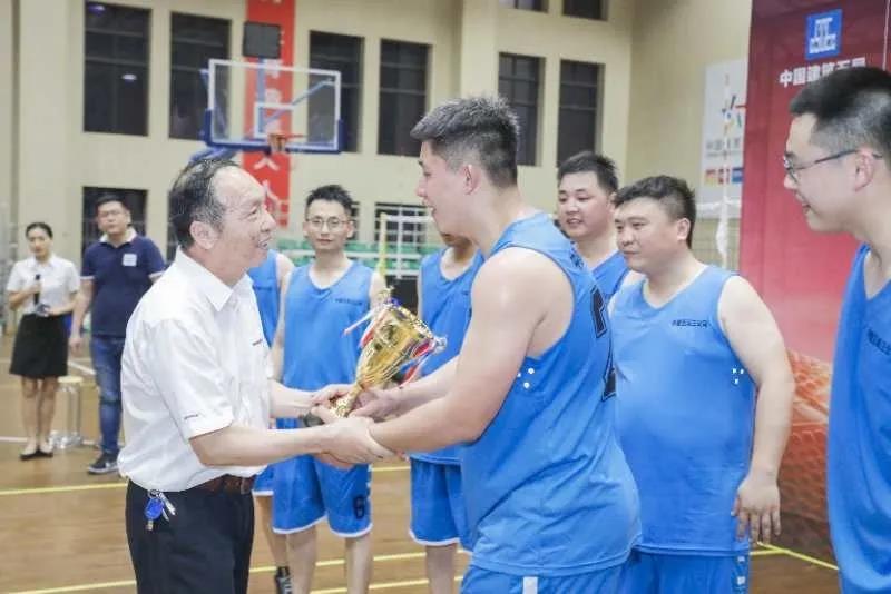 “520” 3499拉斯维加斯线路智能以球会友中建五局三公司