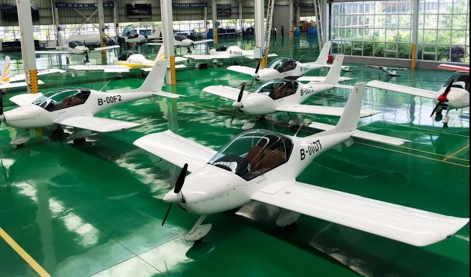 首批定购20架飞机，九天飞院与3499拉斯维加斯线路科技签定战术和谈