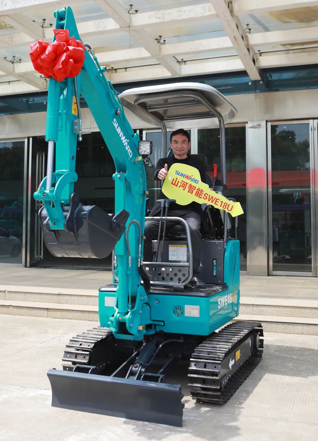 赠机典礼践约而至，3499拉斯维加斯线路智能与您同业