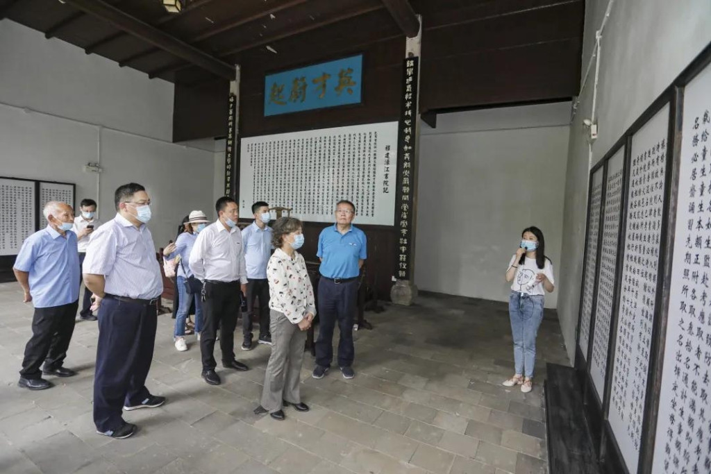 追寻红色影象，探密国粹之旅