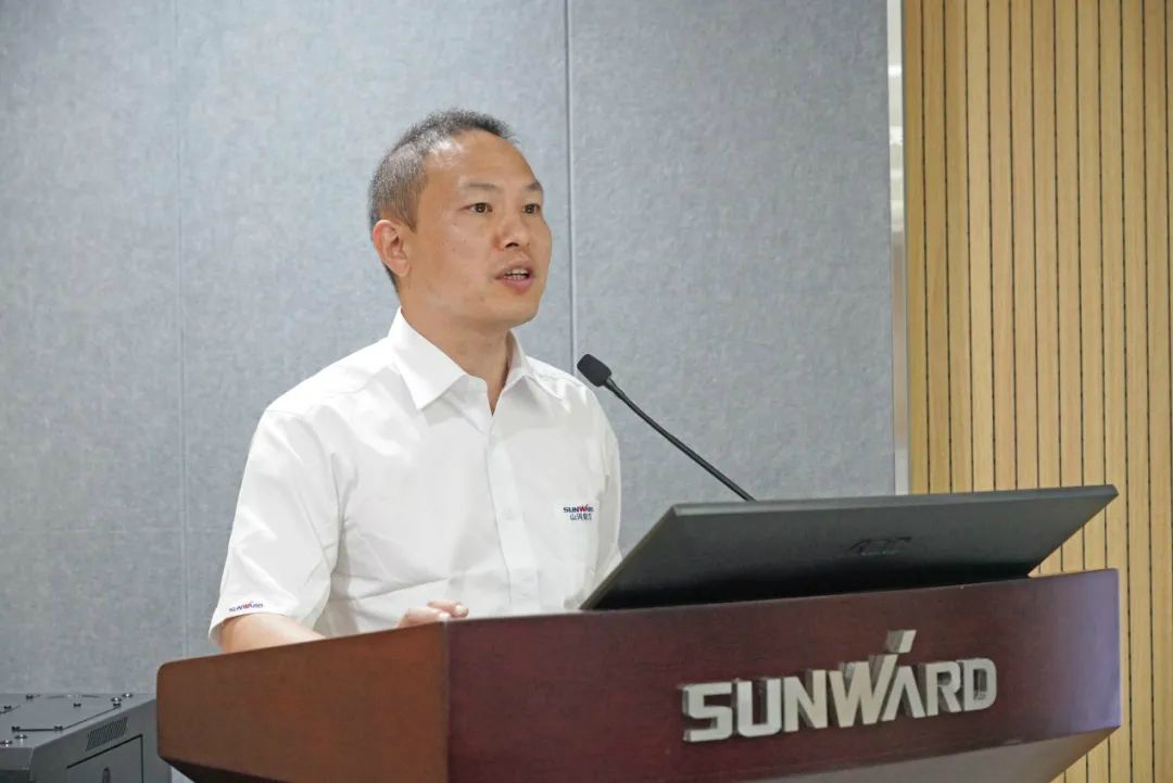 省人大常委会党组副书记、副主任王柯敏调研3499拉斯维加斯线路智能