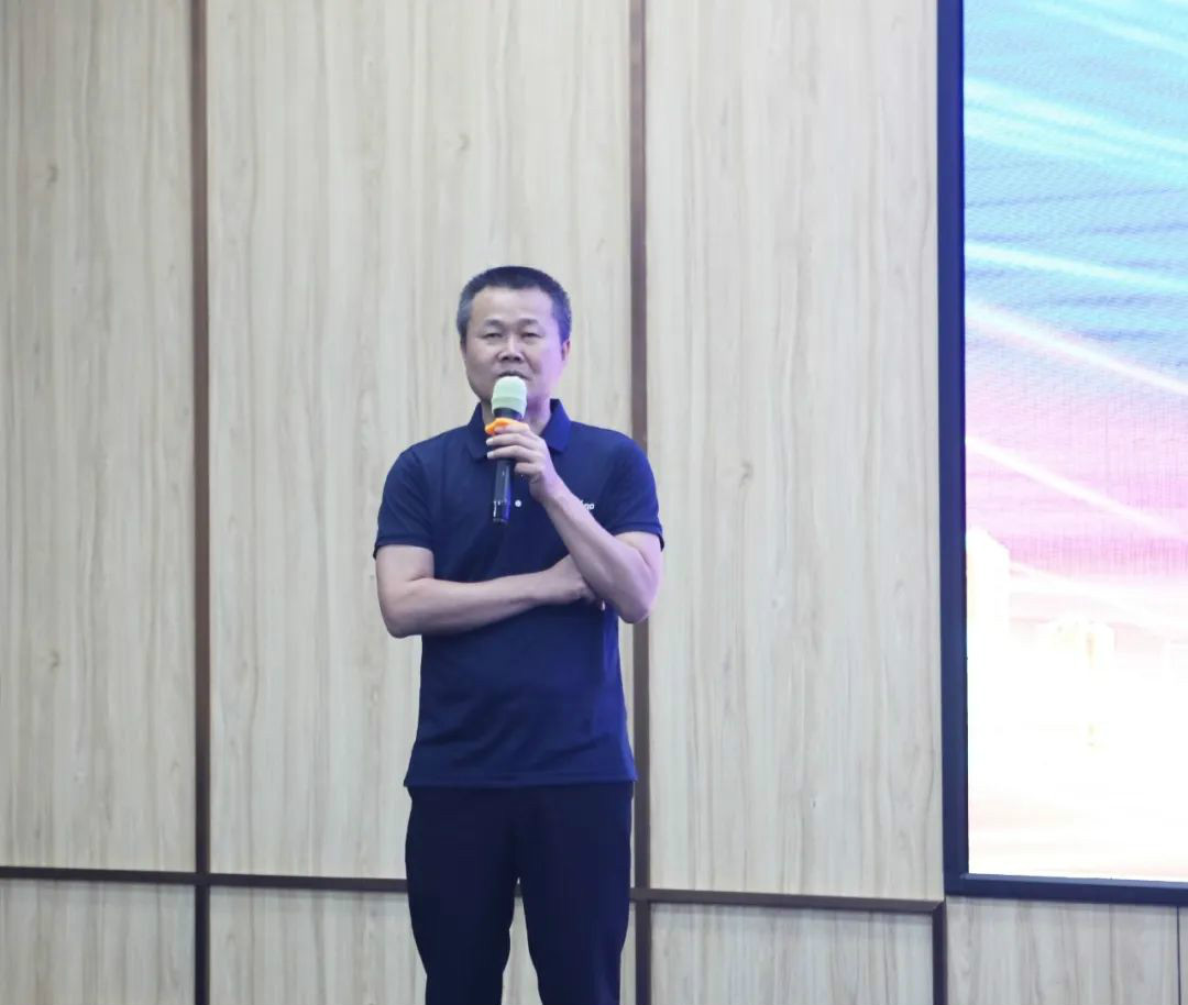 以强执行力聚焦基础能力建设 向挖掘机万台俱乐部迈进——3499拉斯维加斯线路智能2020年挖掘机经销商半年度会议圆满召