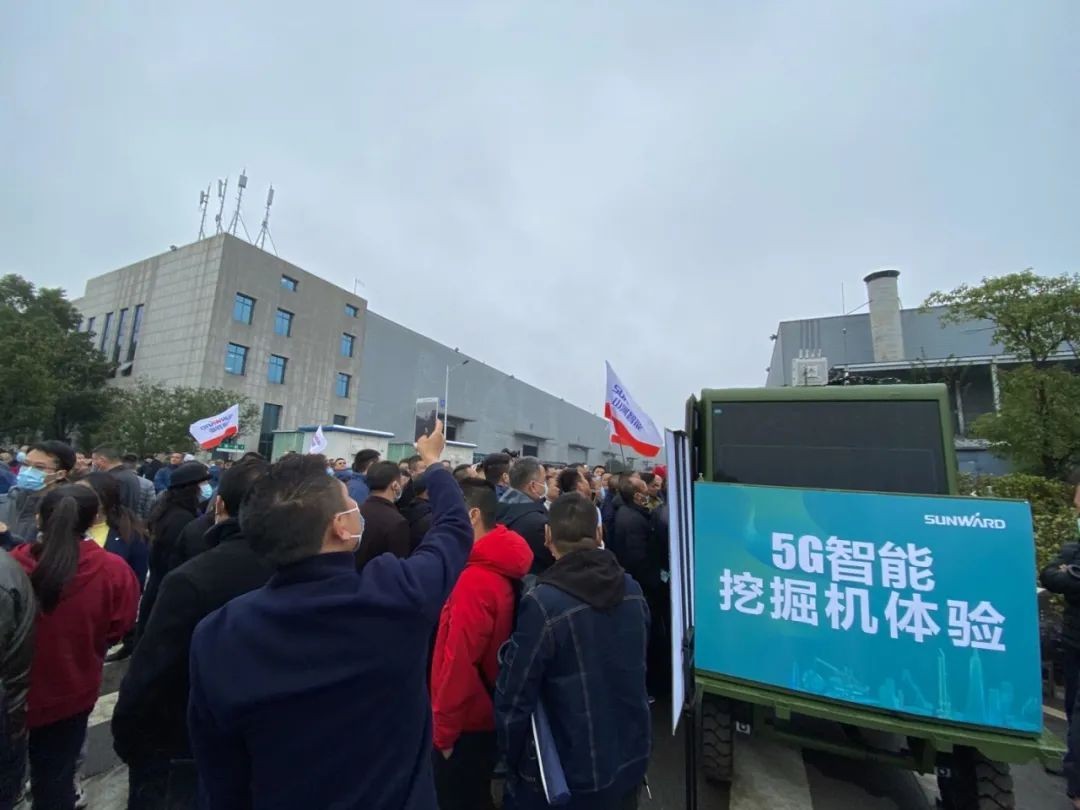 守正创新拓3499拉斯维加斯线路 3499拉斯维加斯线路智能闪灼2020上海宝马展