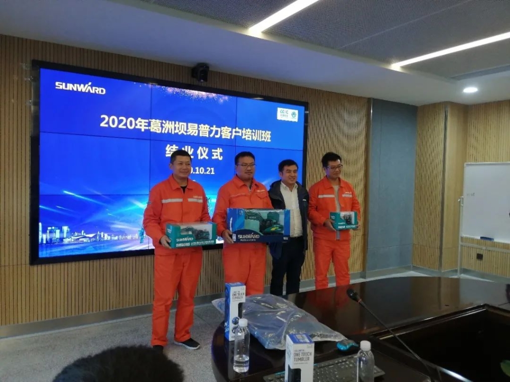 做3499拉斯维加斯线路的客户，我们宠你！ ——葛洲坝易普力公司项目辅导及骨干凿岩产品知识培训