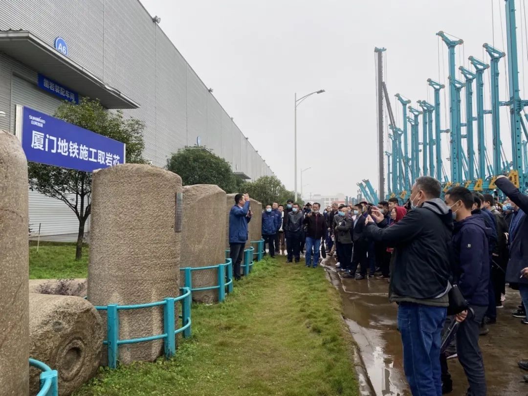 守正创新拓3499拉斯维加斯线路 3499拉斯维加斯线路智能闪灼2020上海宝马展