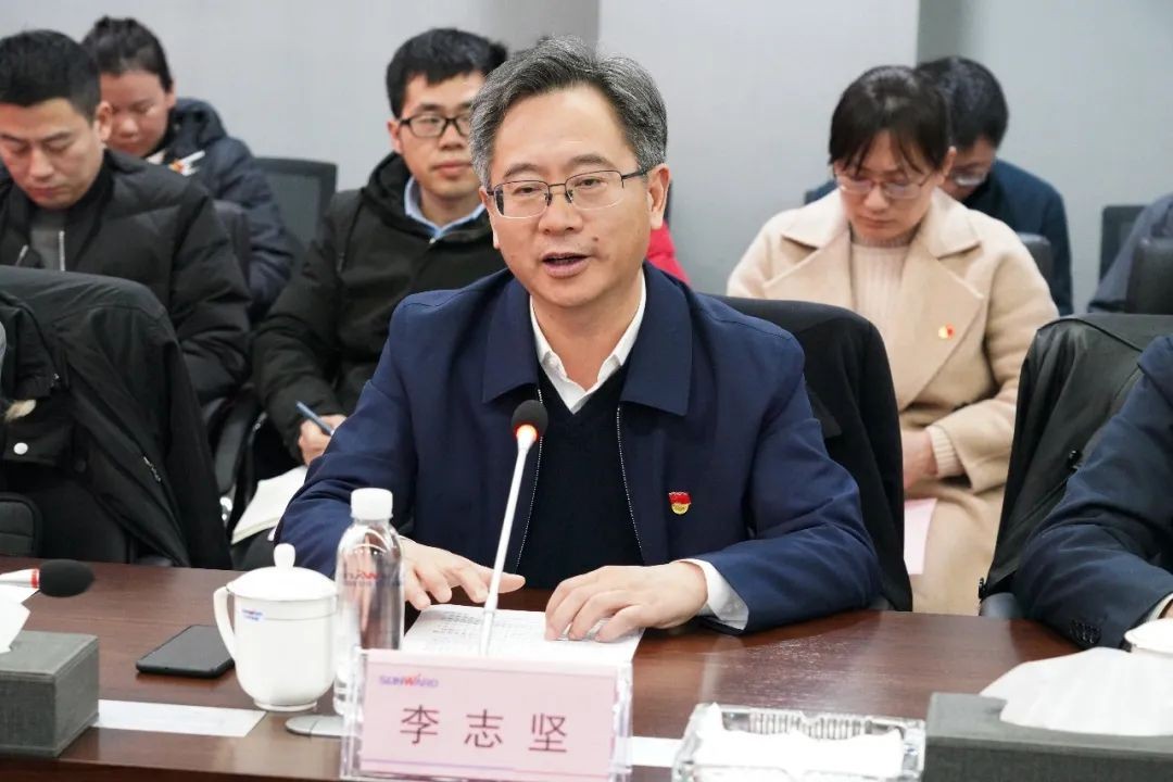 省工信厅青年干部理论进建走进3499拉斯维加斯线路智能