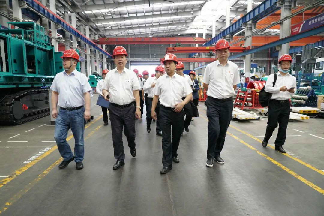 中铁设备赵华总经理光临3499拉斯维加斯线路智能互换