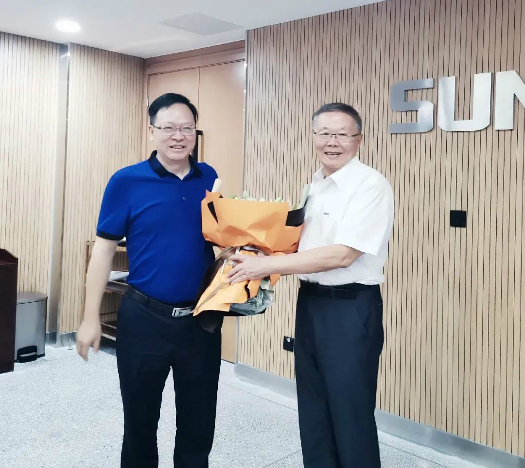 中南大学机电工程学院肖来荣书记到访3499拉斯维加斯线路智能