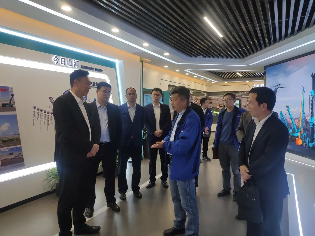 中国联通首席科学家范济安到访3499拉斯维加斯线路智能