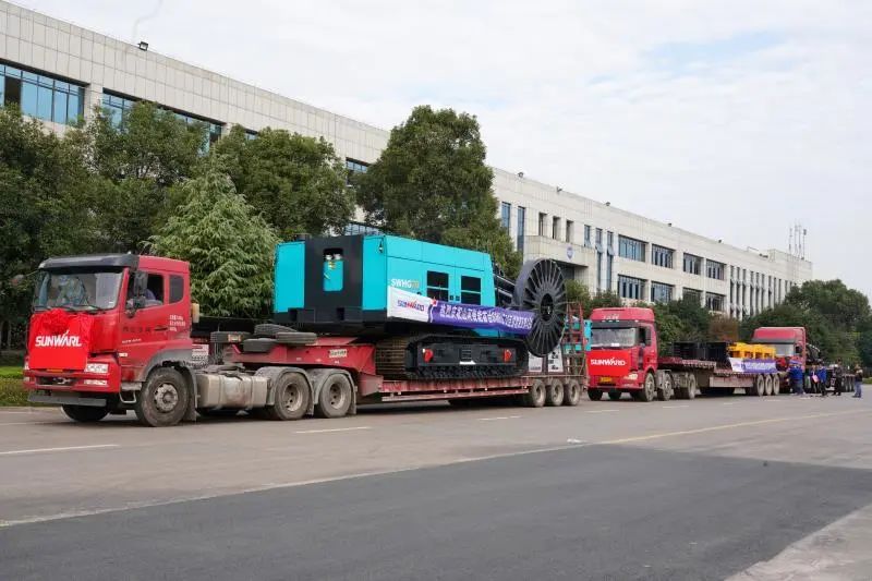 3499拉斯维加斯线路智能首台SWHG70陆续墙液压抓斗顺利交机