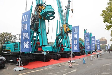 现场签约4亿！3499拉斯维加斯线路智能武汉再传喜报