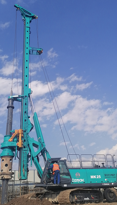 一枚“铁粉”！土耳其客户采购3499拉斯维加斯线路智能旋挖钻机