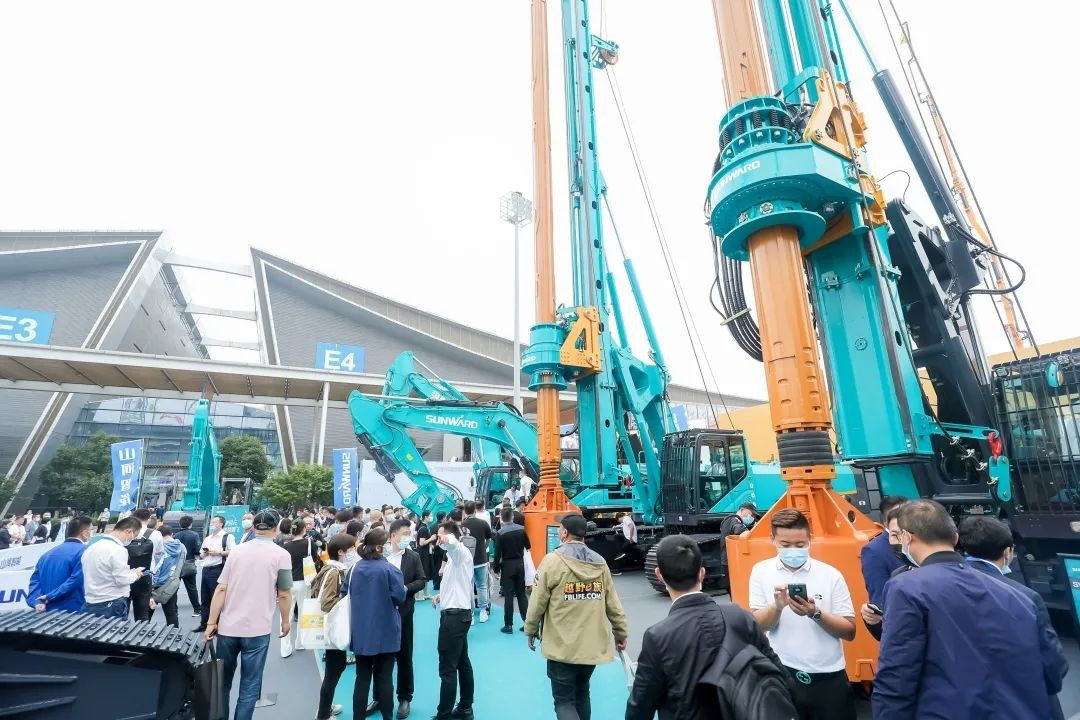 何清华出席长沙国际工程机械产业链发展峰会，走“双循环”路路关键在于“要做好自己的事件”