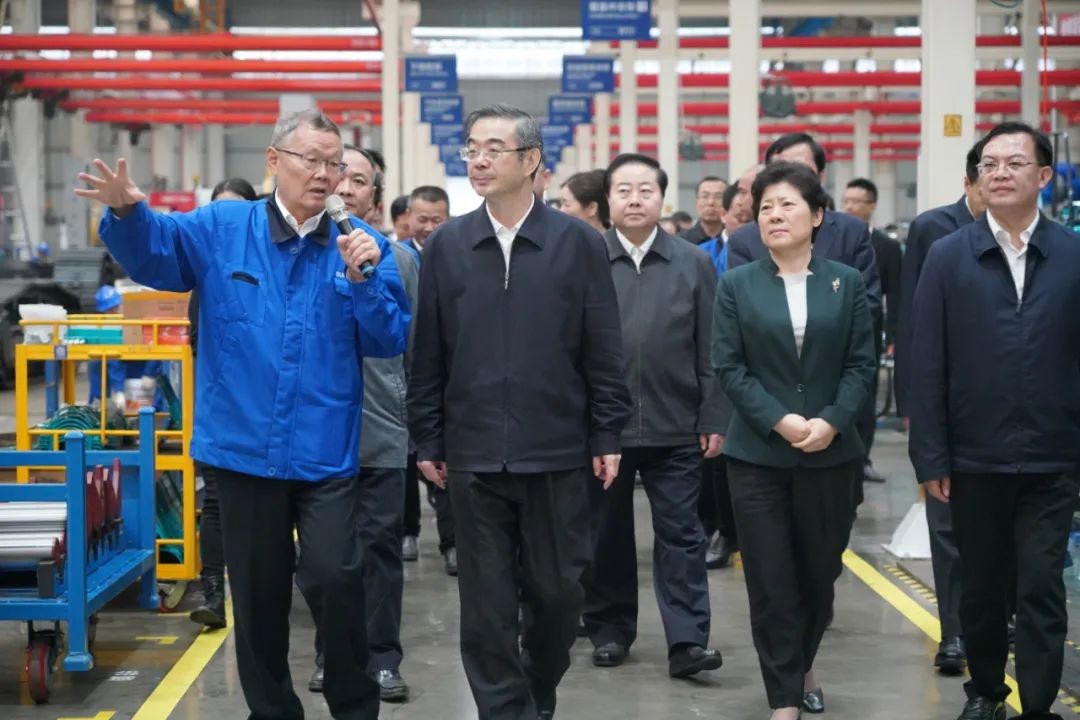 周强调研3499拉斯维加斯线路智能：加强知识产权； 服务创新驱动发展