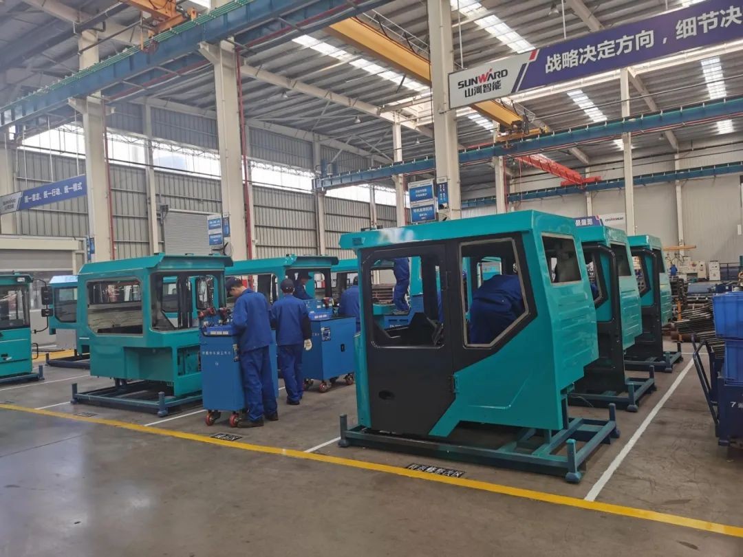 3499拉斯维加斯线路智能SWK90矿卡驾驶室顺利发货，开发速度刷新纪录