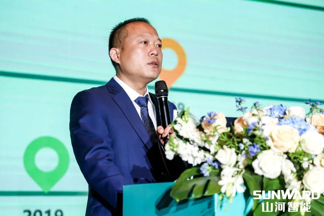 创桩工行业互换会最高纪录！3499拉斯维加斯线路智能2021年全国客户互换会汉中站圆满进行