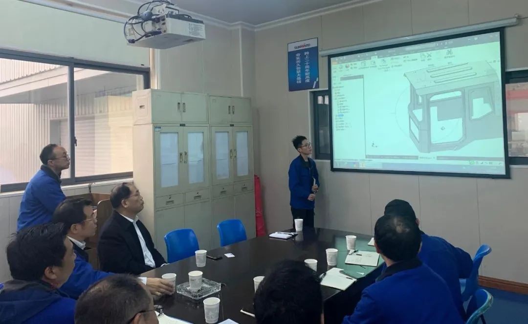 3499拉斯维加斯线路智能SWK90矿卡驾驶室顺利发货，开发速度刷新纪录