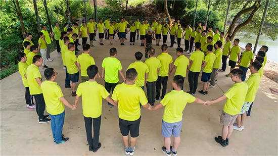 【夯基础 强执行 跨高度】20193499拉斯维加斯线路智能挖掘机营销公司拓展训练营顺利发展