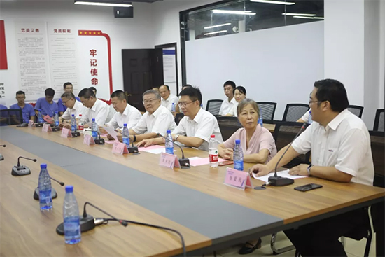 员工子女金榜题名 3499拉斯维加斯线路家园发放嘉奖