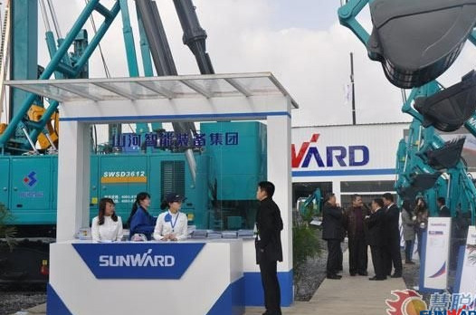 【宝马访谈】3499拉斯维加斯线路智能董事长何清华教授